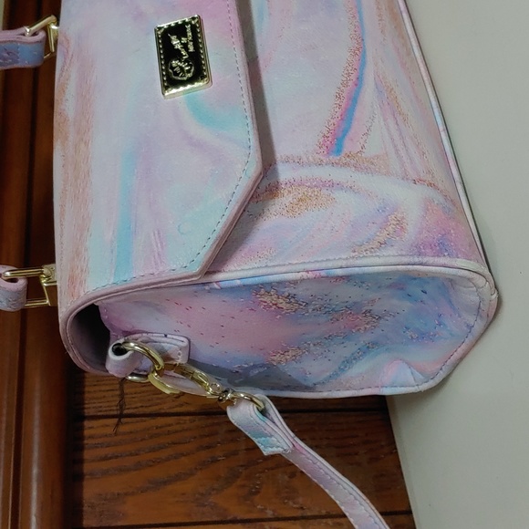 Betsey Johnson Luv Betsey Marble Mini Crossbody Hand Bag - Picture 3 of 16